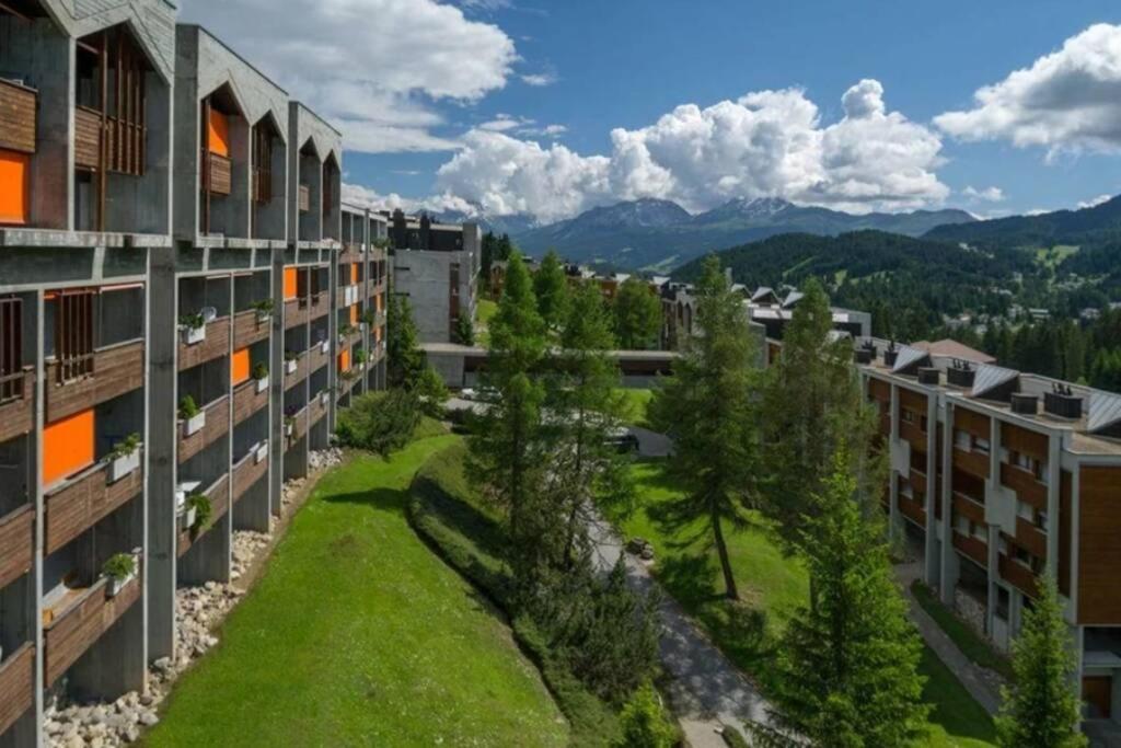 Charmante Chalet-Wohnung Im Ski-/ Wanderparadies Lenzerheide Dış mekan fotoğraf